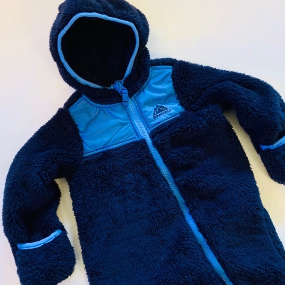 SNOZU WINTER ONESIE - Picture 1 of 5